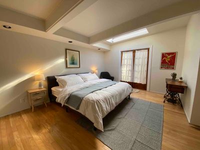 Sweeping bay views 5 bedroom Oakland hills retreat