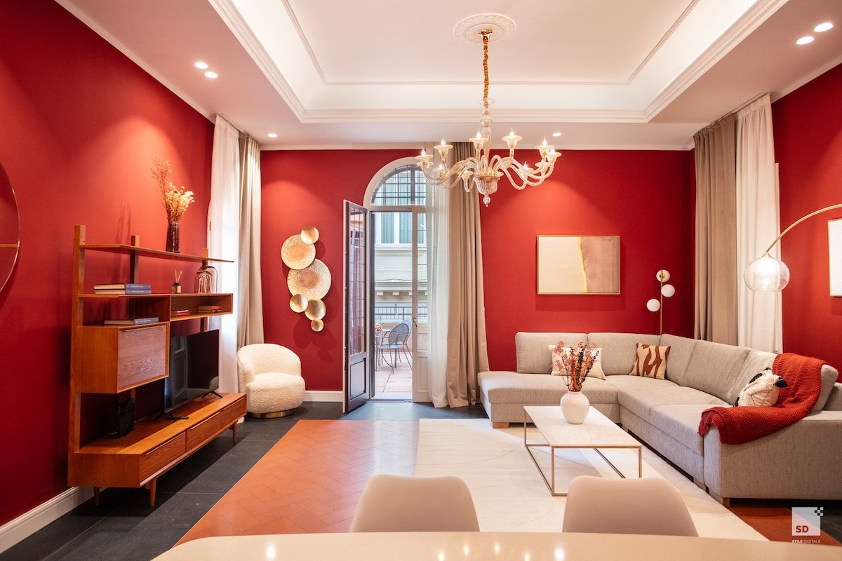 Red MarchesanaLuxury-140sqm flat gallery image 2