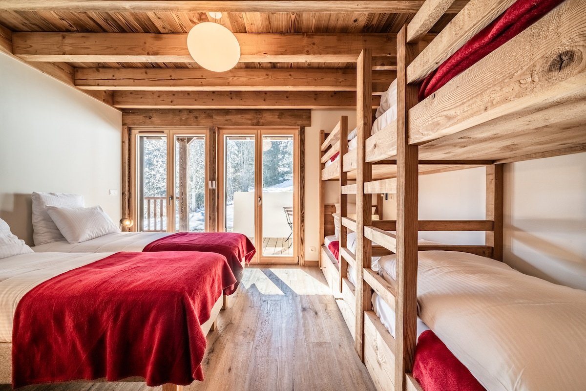 4 Mesanges – Stunning Chalet in Saint Gervais gallery image 3