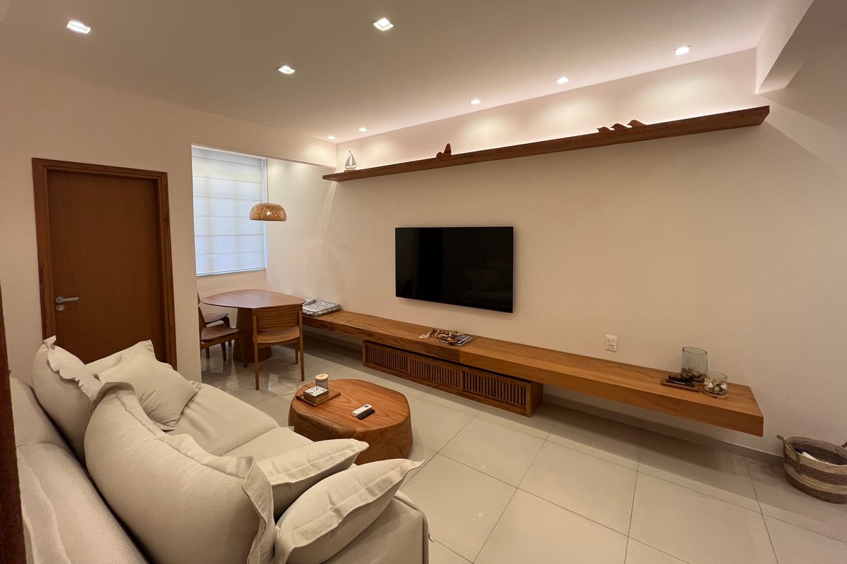 NOSSO COPA – Lindo 3 quartos na quadra da praia