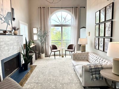 Sun-Soaked West Loop Penthouse/Private Rooftop/3BA