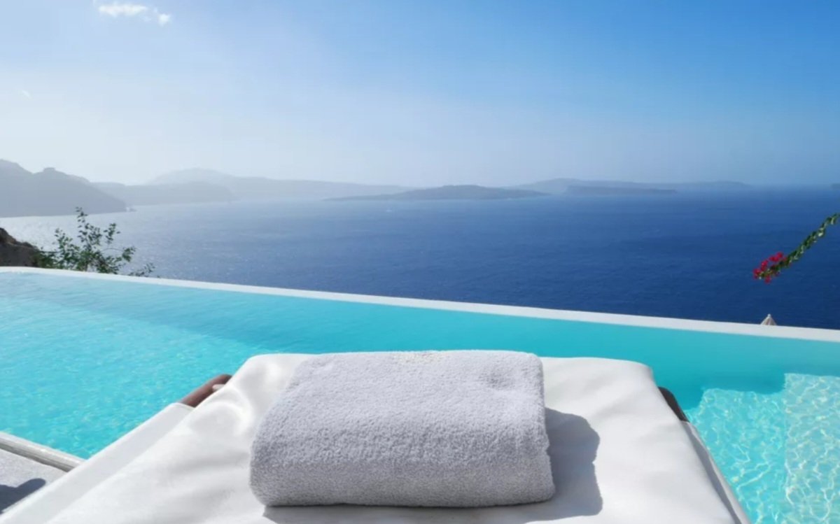 Villa by the sea in the bay exclusive swimmingpool