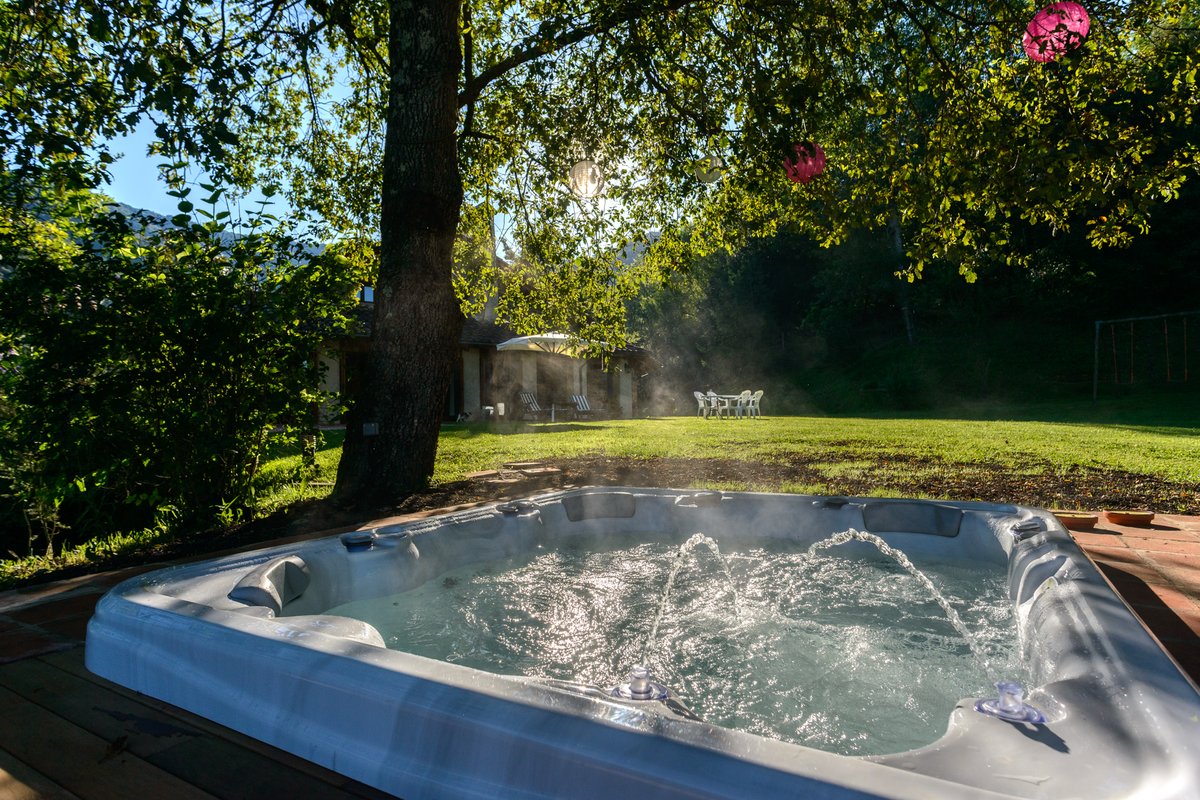 Mas Cadebosc 2 en CapSec. Exquisita con Jacuzzi