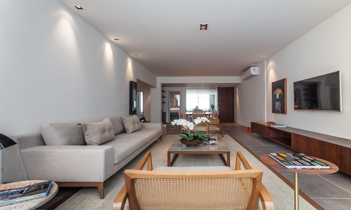 Modern 2-bedroom apartment in Ipanema 059