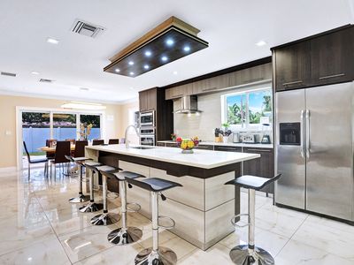 Premium Luxury 4BR/4BA Villa near Hollywood Beach