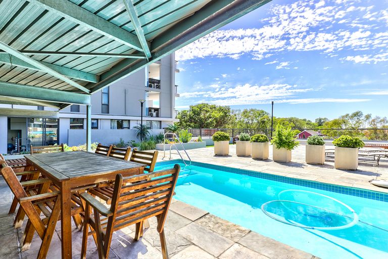 Sea Point Charm Apartment featured image