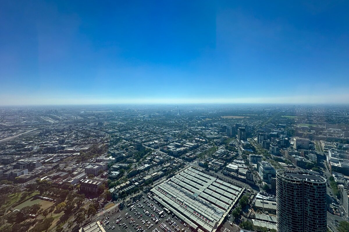 Lvl 76 Skyline Modern Luxury 3 BR in Melbourne CBD gallery image 5