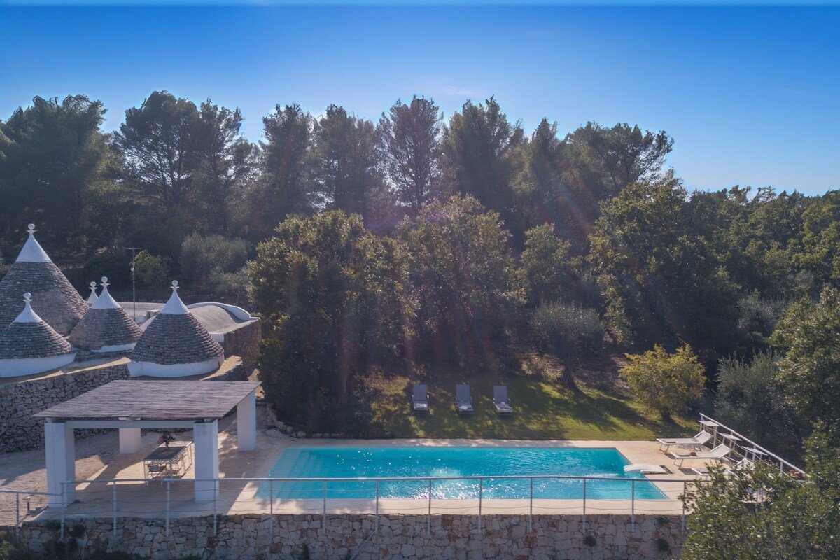 Trulli Santa Maria dei Grani – with private pool gallery image 5