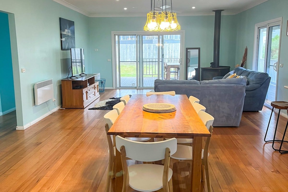 Seabatical gallery image 3