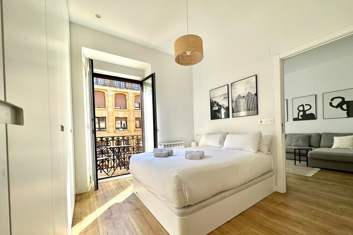 ✨GORGEOUS APARTMENT IN SAN SEBASTIAN✨ gallery image 4