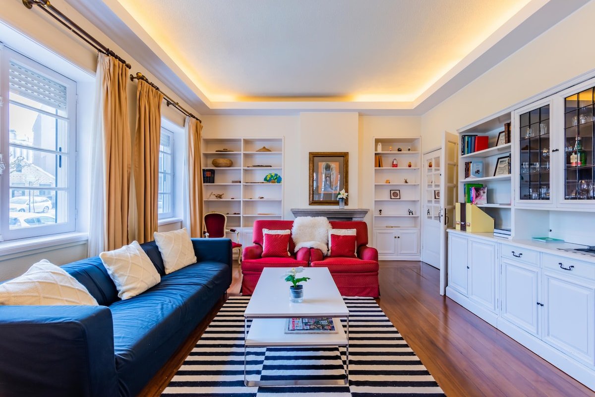 3-Storey House in the Heart of Foz do Douro gallery image 2