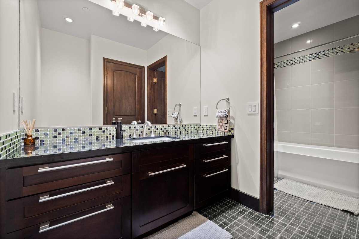 Dana Point Luxe – Panoramic Ocean Views STR14-007 gallery image 5