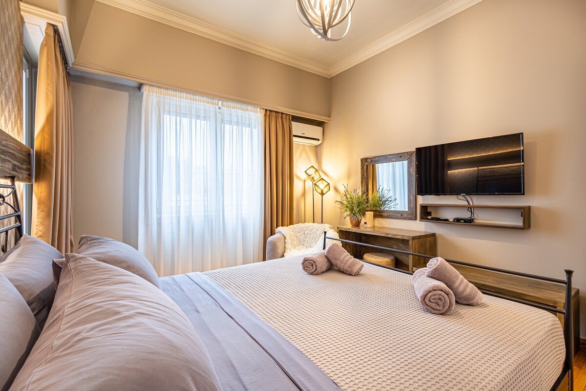 Periklis luxury apartment gallery image 3