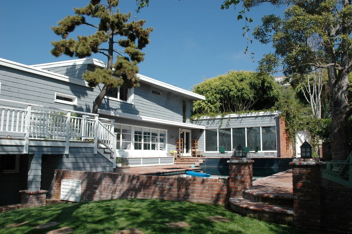 LJ Village Home with private pool & spa gallery image 2