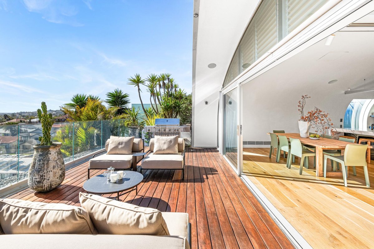 Bondi Beachside Penthouse