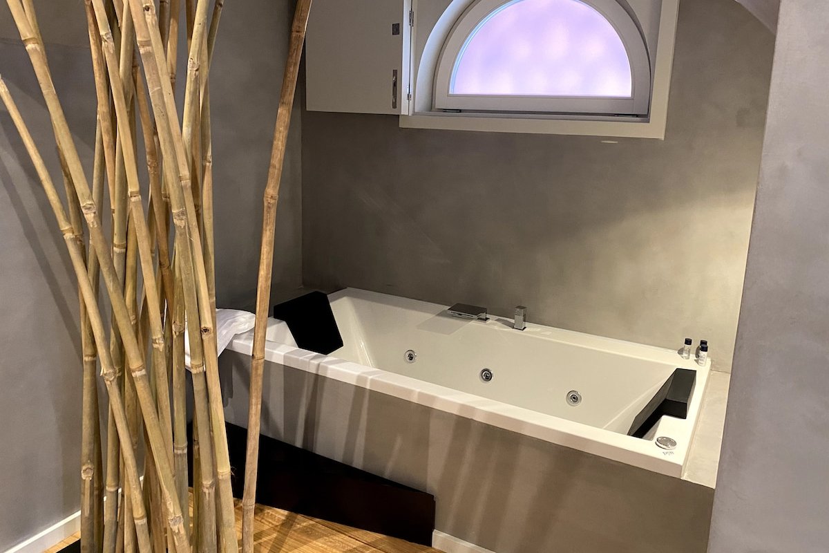 Zen Deluxe Apartment gallery image 5