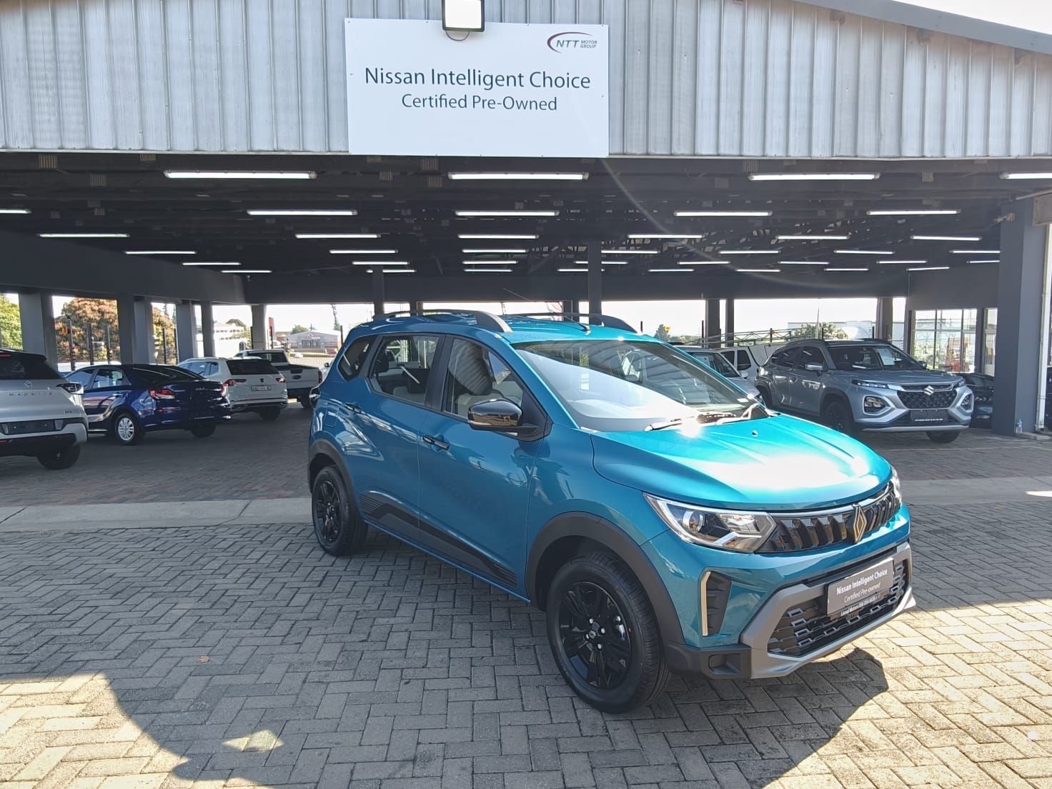 RENAULT TRIBER 1.0 TECHNO for Sale in South Africa