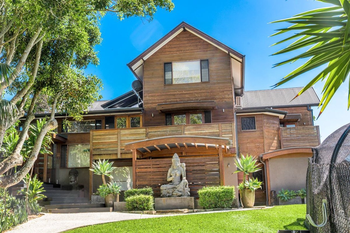 Byron bay Luxury Homes Belongil Beach House