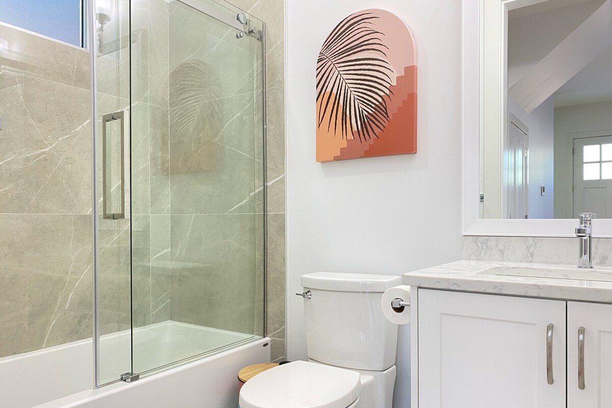 New 3BR House Near Everything gallery image 5