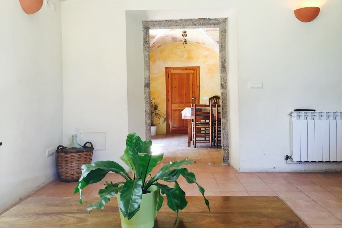 Amplia masia cerca del mar gallery image 4