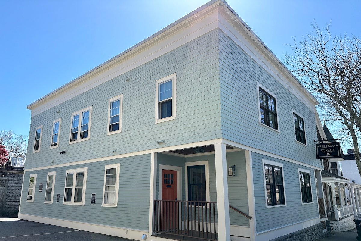 Entire Modern 7 Unit 7 Bath Boutique Inn gallery image 2