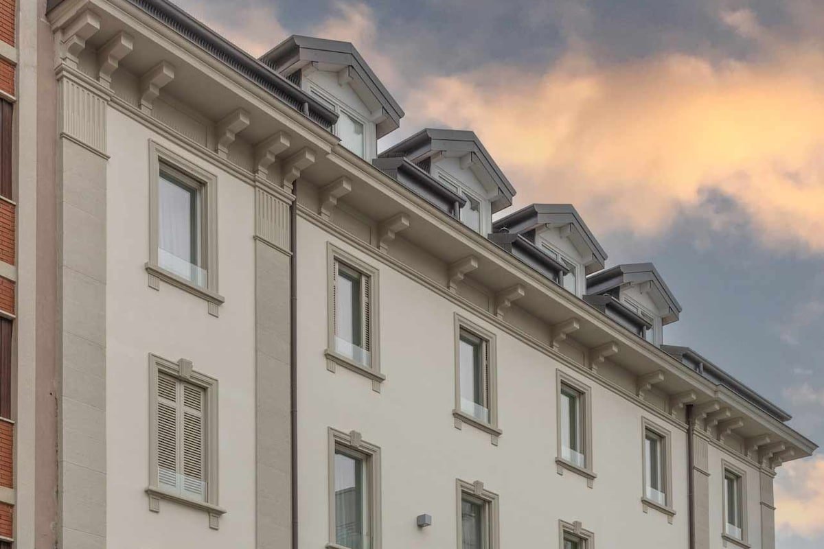 AR Boutique Apartments park free pet friendly gallery image 2