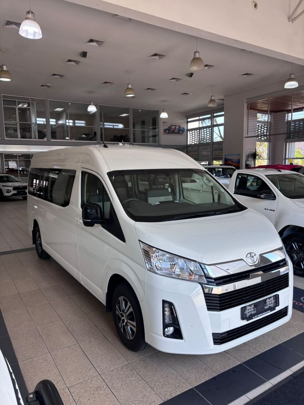 TOYOTA QUANTUM 2.8 GL SLWB A T 14 SEAT for Sale in South Africa