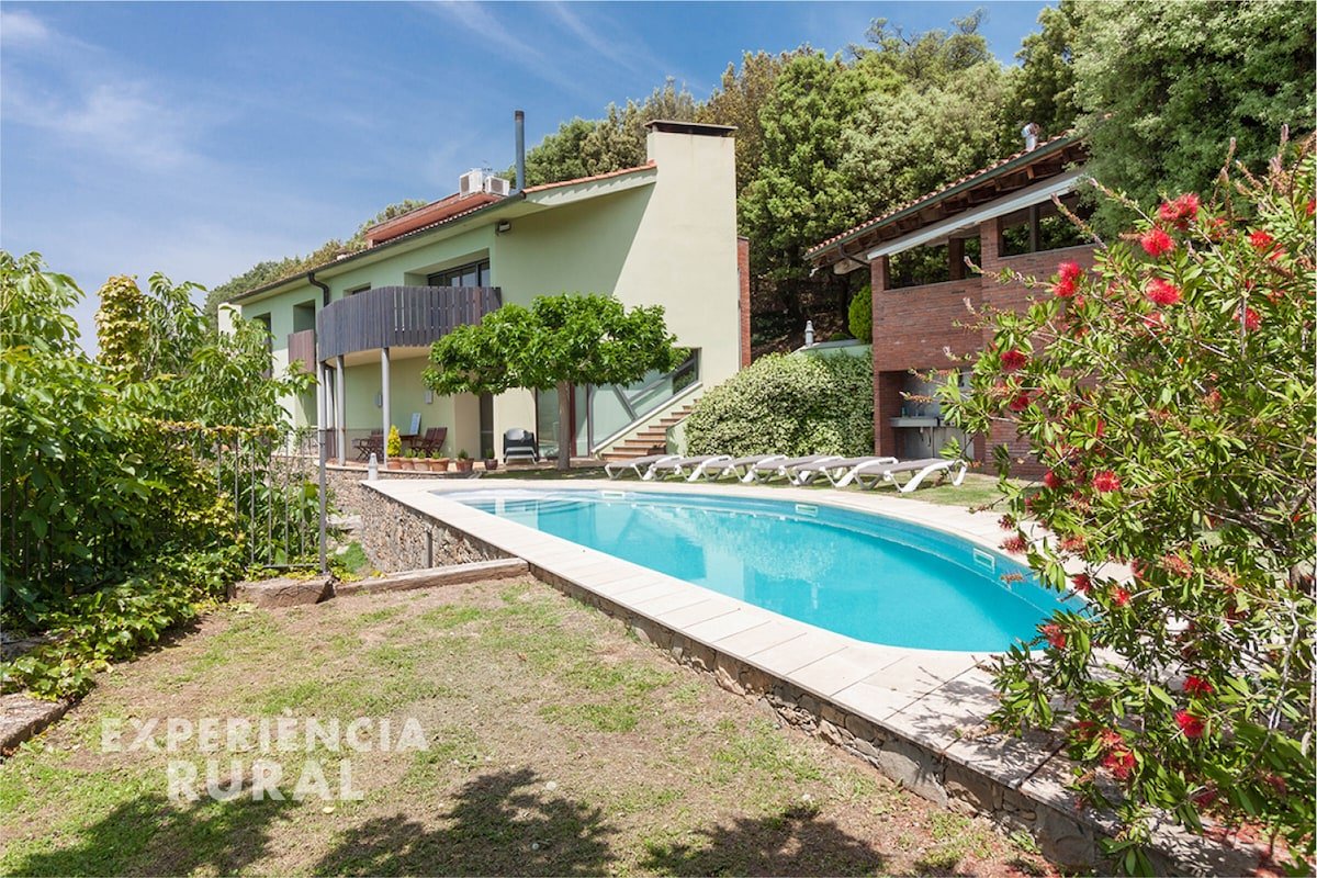 Impresionante villa con piscina panorámica gallery image 5