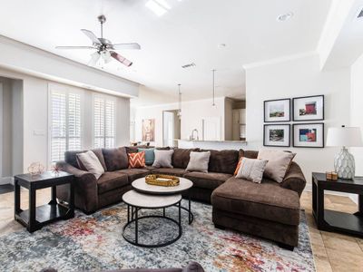 Great Dallas Home, Fantastic for Groups