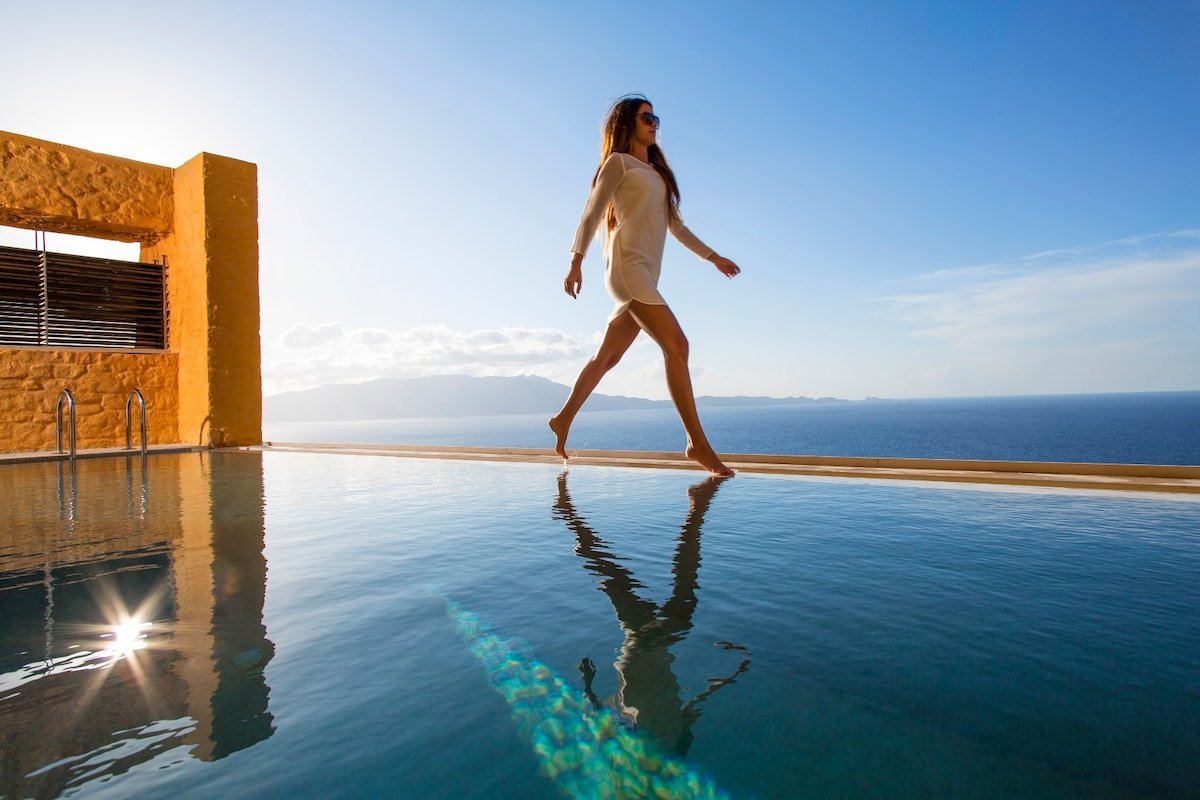 Outdoor Jacuzzi ★Unique Architecture★Top seaview gallery image 3