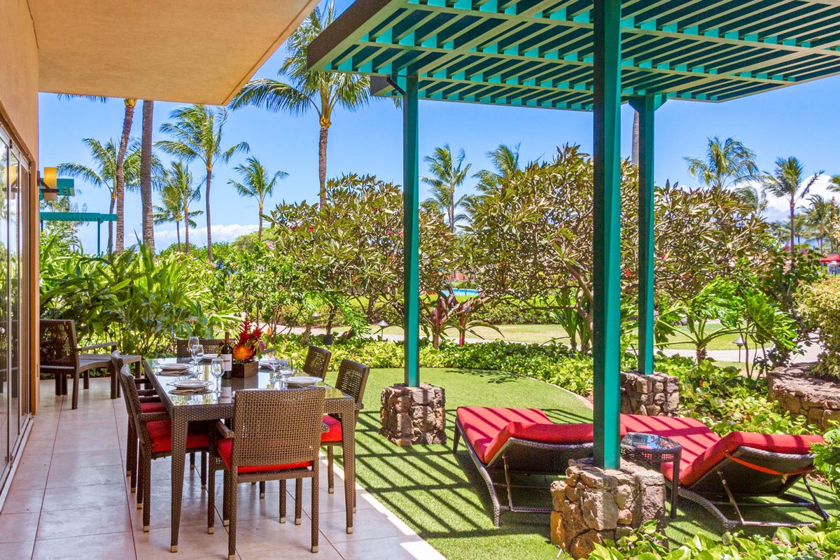 Maui Resort Rentals: Honua Kai Hokulani 109
