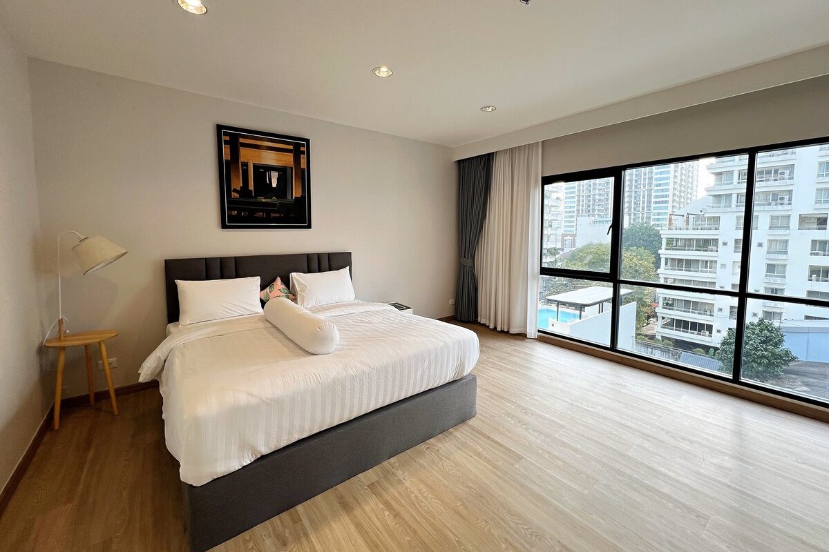 502: Modern Thai-Style 3Beds 3Baths, BTS Pool&Gym gallery image 5