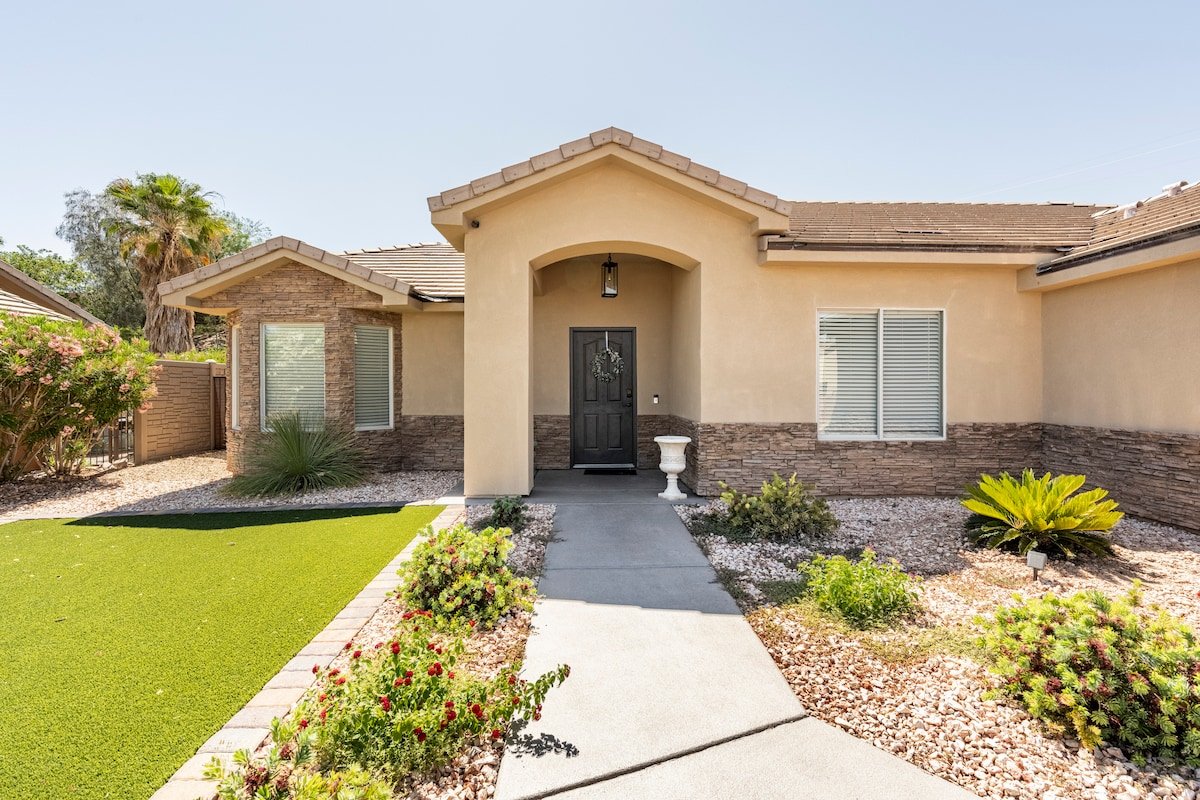 Mesquite Pool and Spa gallery image 3