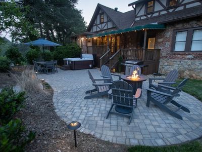 Dog Friendly, Hot Tub & Fire Pit