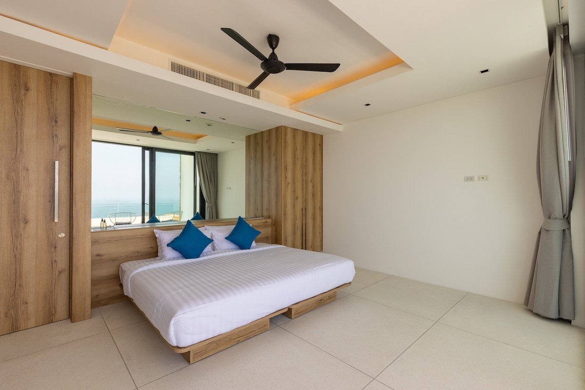 Newly Open Villa Blue View Luxe Stunning Seaviews gallery image 2