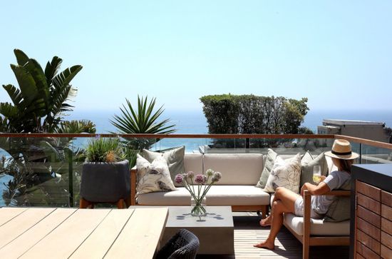 Photo 4 of Ravine Villa accommodation in Bantry Bay, Cape Town with 5 bedrooms and 4 bathrooms