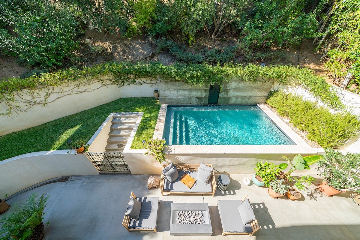 Top 5% Home. Luxe Oasis in Hollywood Hills w/ Pool gallery image 3