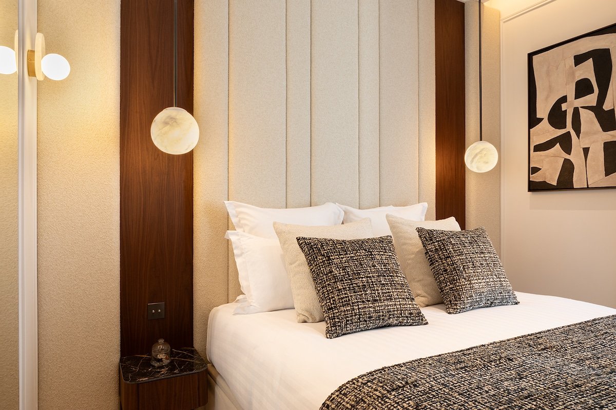 The Lander – Serviced 2BR/2BA – Opéra II gallery image 4