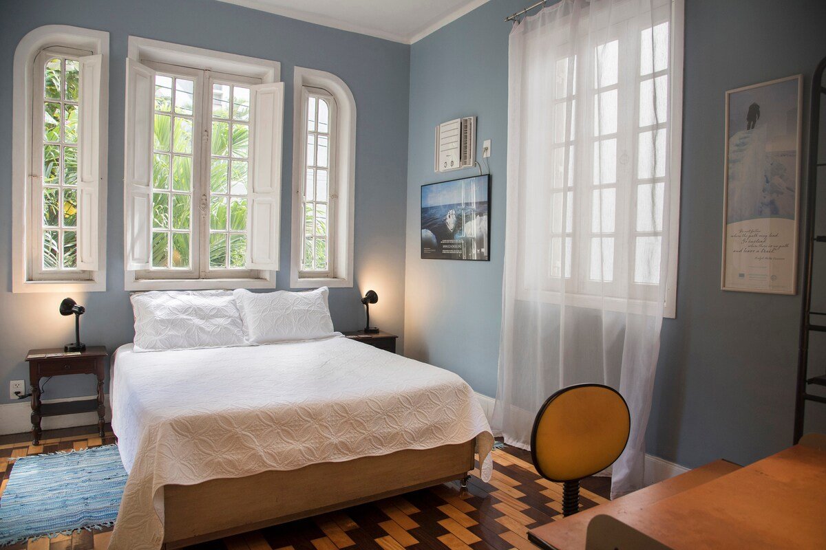 Beautiful 1920 Family House with Style in Gavea gallery image 4