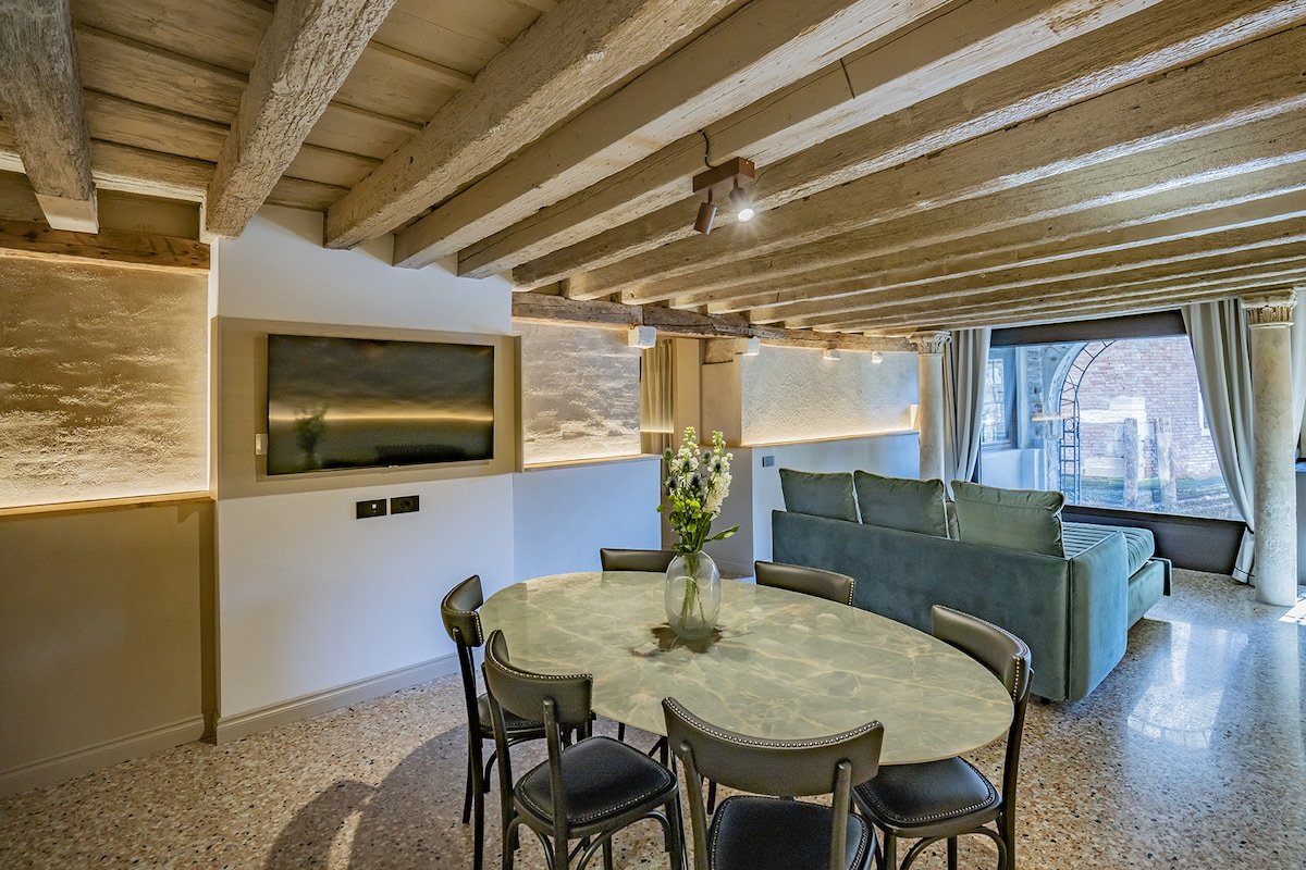 Corte Rubbi 1 A True Canal-side Experience gallery image 3