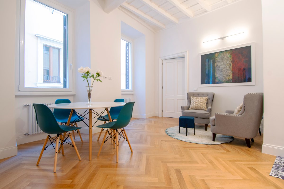 Casa Rossini; a historic house with a modern touch