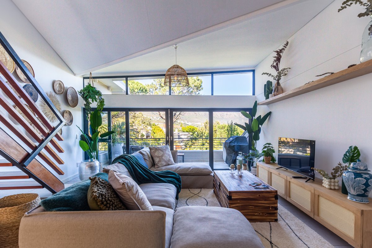 Luxury Penthouse in Camps Bay