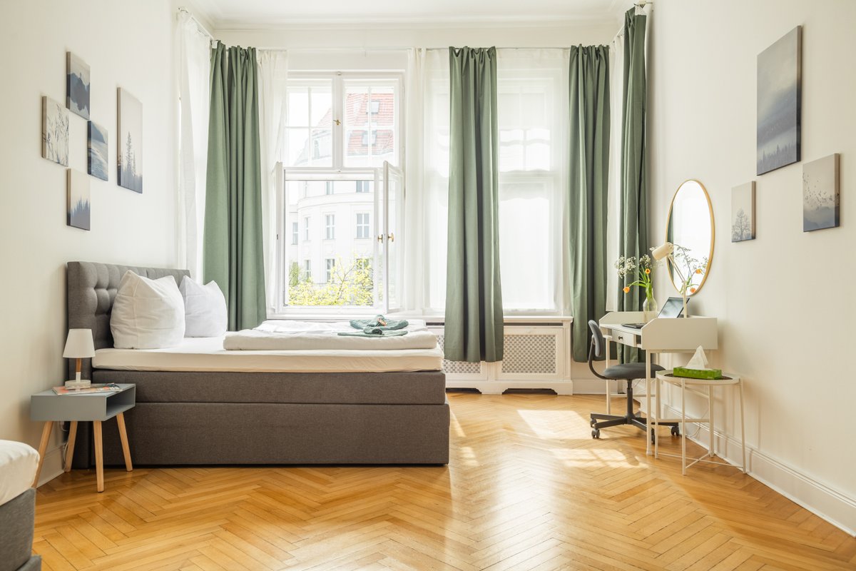 K13.4 by Rockchair | Cozy Family Apt 3 BR 2 Bth