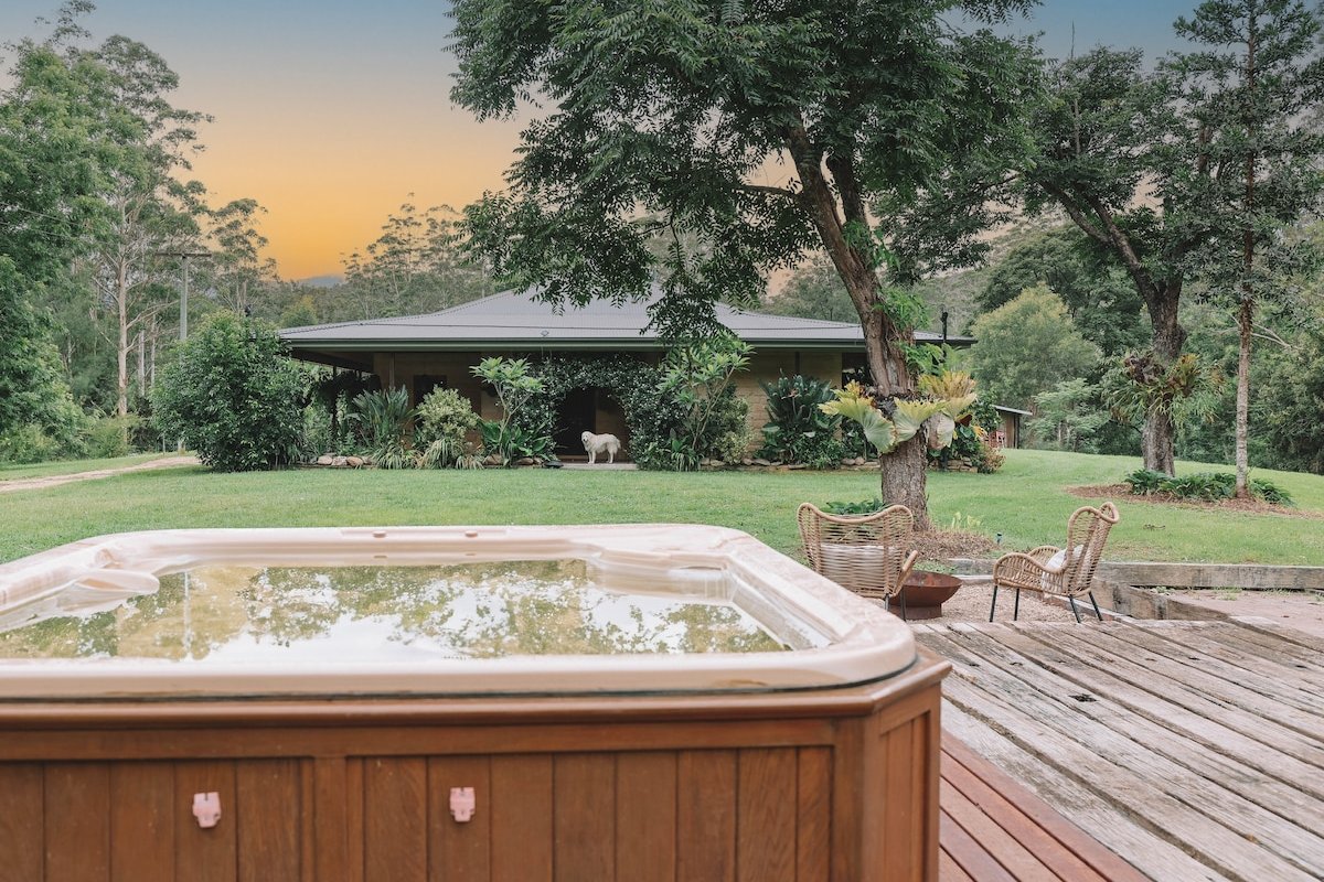 Forest River Homestead – 8 guests + mineral Spa gallery image 2