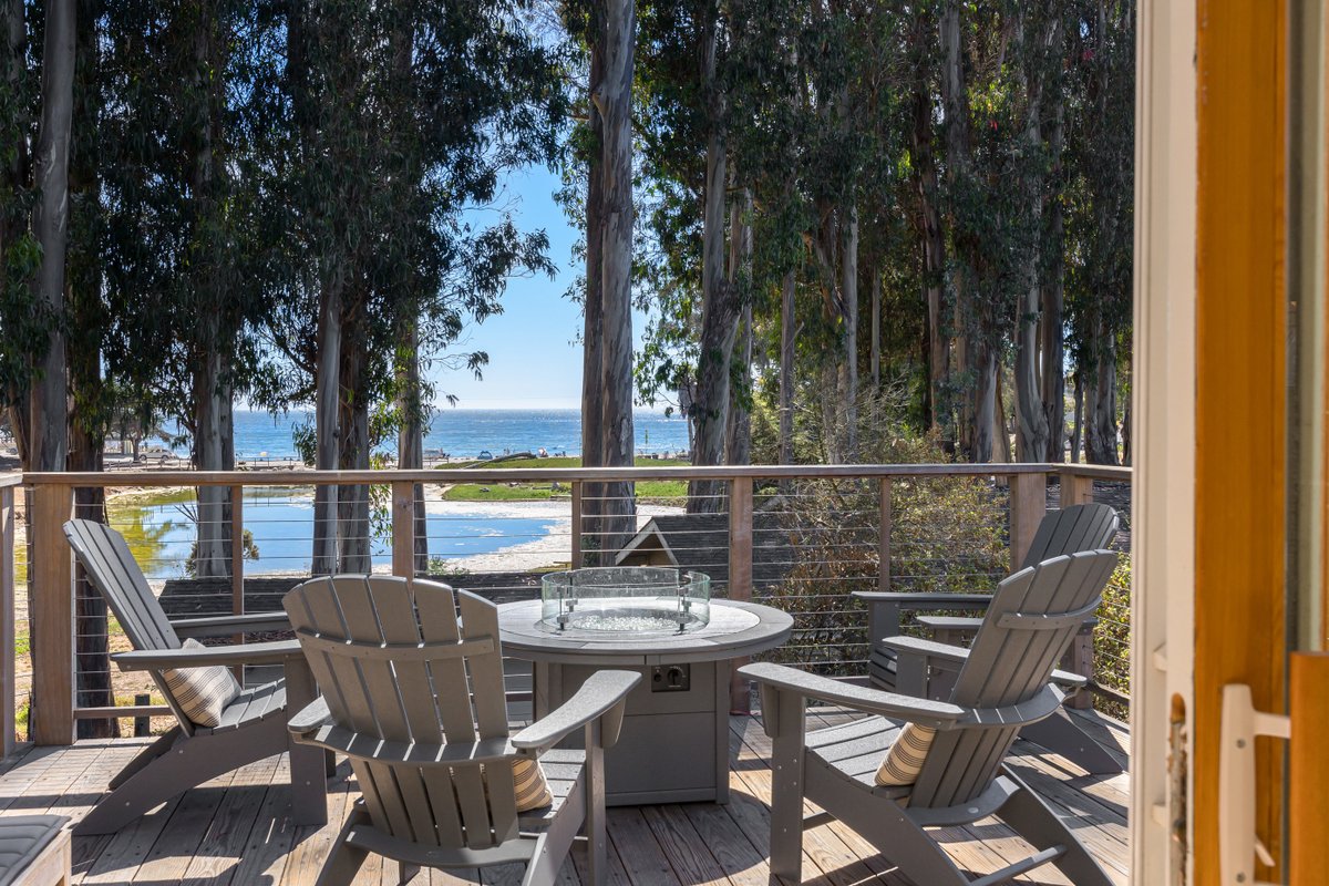 Beach View Cottage – Hot Tub