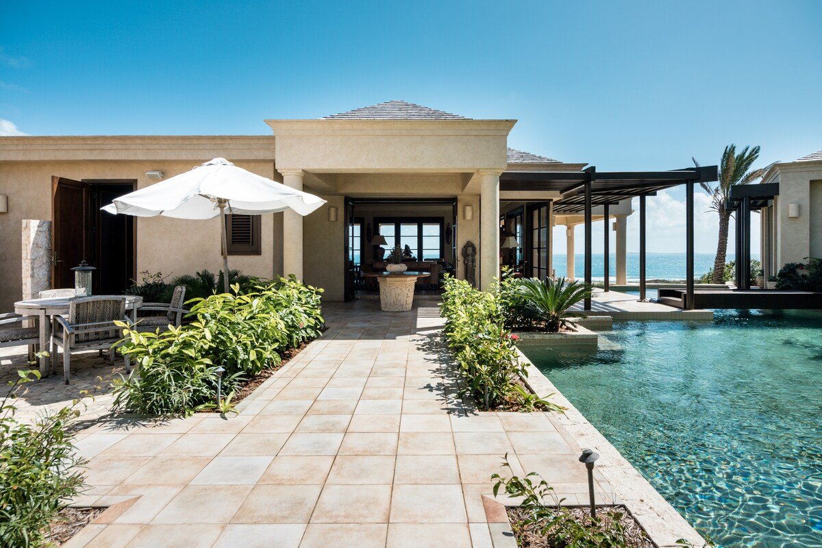 Bird of Paradise Villa gallery image 3