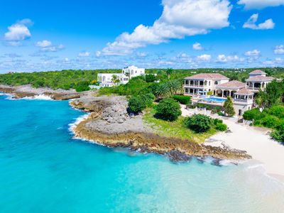 Ultimate Luxury Villas ON THE BEACH
