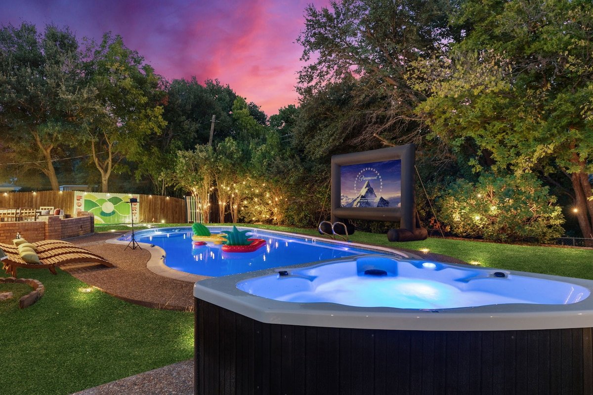 Iris – Playful Pool Home w/ Hot Tub By TCU gallery image 2