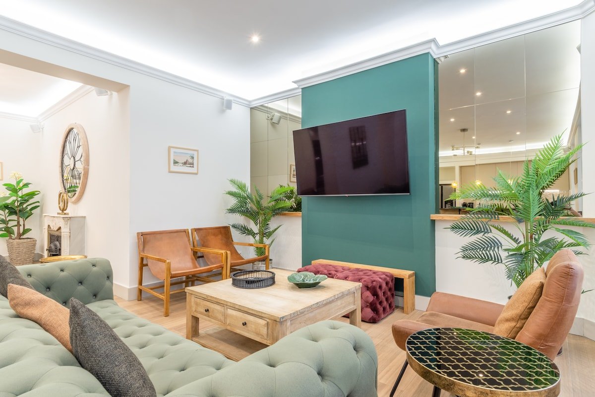 Lux Apart 100m Opera, special cleaning AntiCov gallery image 4