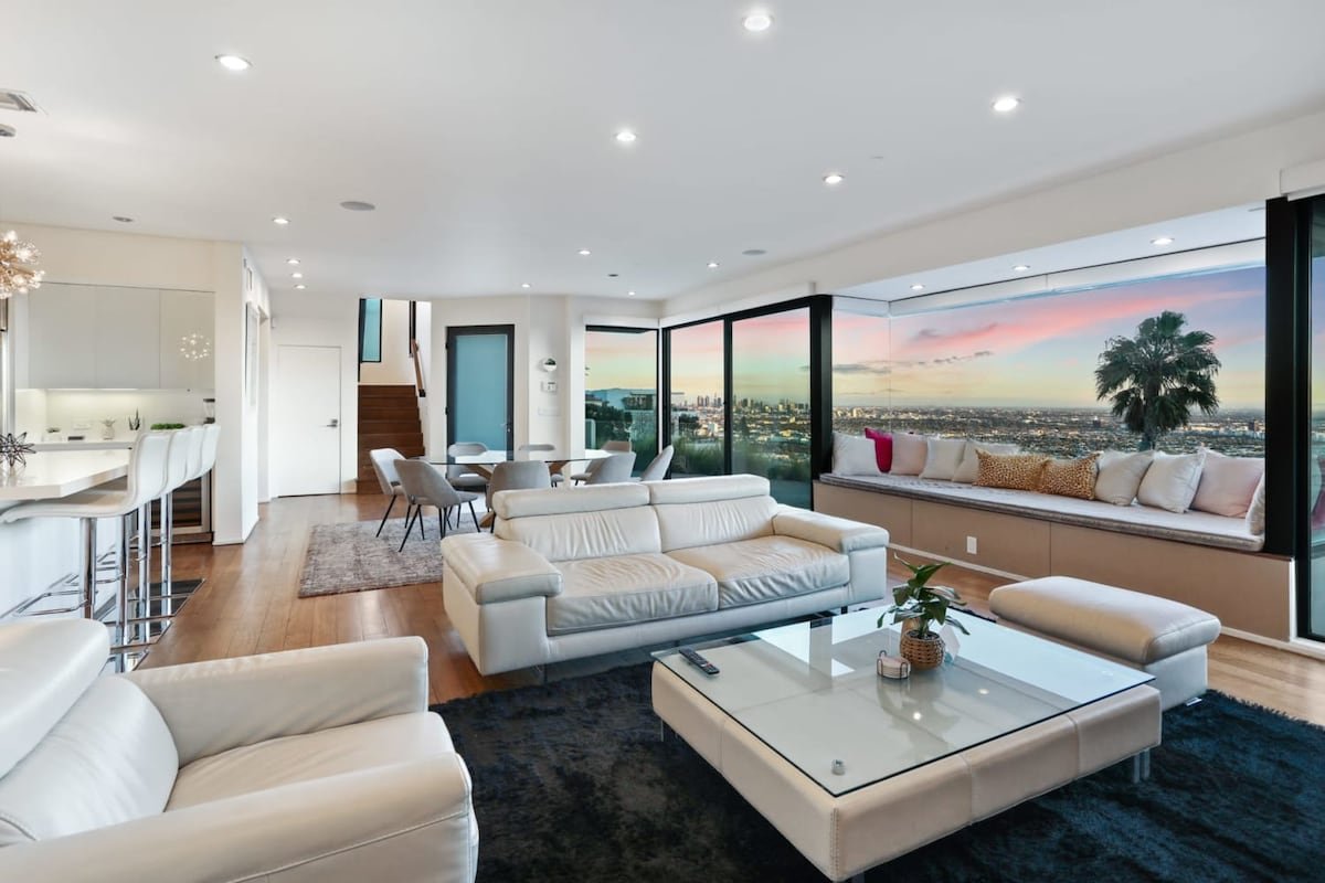 The Jetliner | Private Spa! by Colby & Conrad gallery image 5